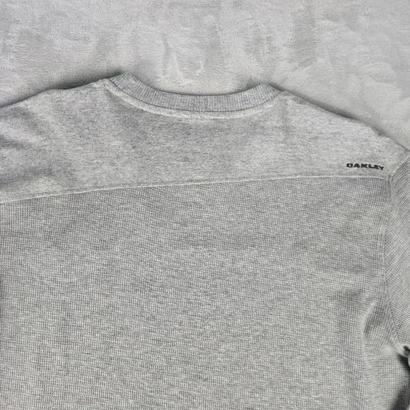 NWT Oakley Mountain Drive Thermal Sz XXL Gray Pullover Crew Neck Long Sleeve - Picture 6 of 11